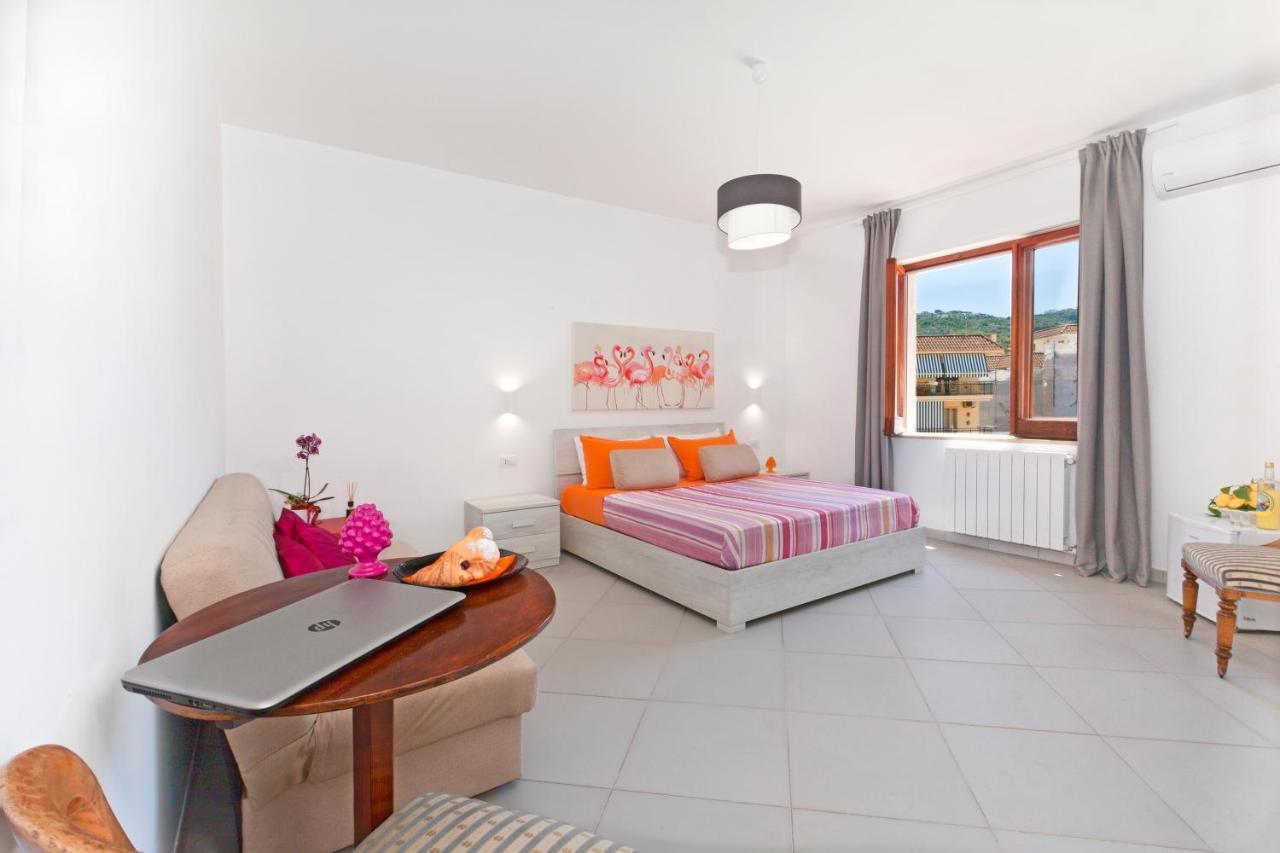 Estate4Home - Sofia Flora Piano di Sorrento Luaran gambar